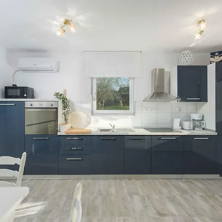 In - Istrien 41753 Villa Buroli
